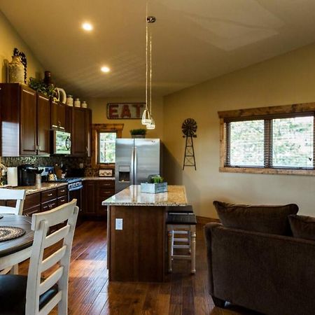 Spacious 2Nd Story Loft With Awesome Views Estes Park Kültér fotó