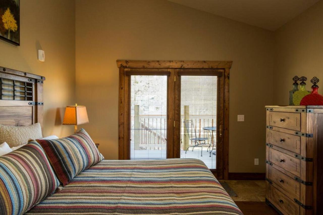 Spacious 2Nd Story Loft With Awesome Views Estes Park Kültér fotó